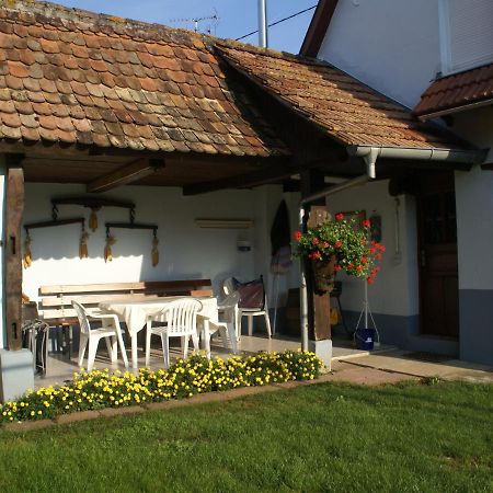 Cosy Holiday Home In Schleithal With Garden מראה חיצוני תמונה